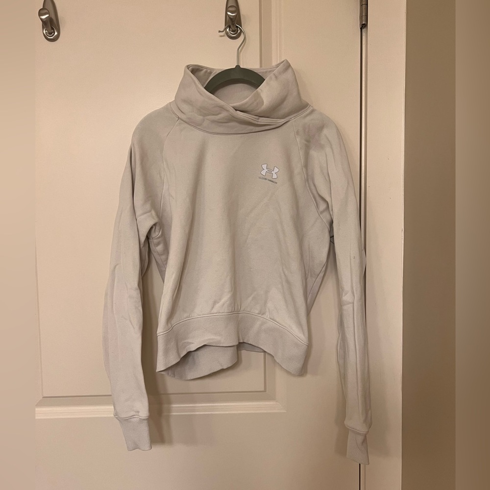 Cream Sweatshirt